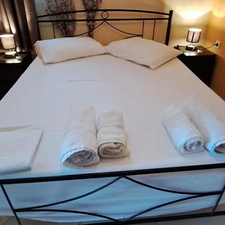 Tranquil New In Inland Lefkada * Szpanohóri