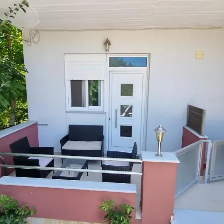 Daire Tranquil New Apartmen7t In Inland Lefkada Spanokhórion
